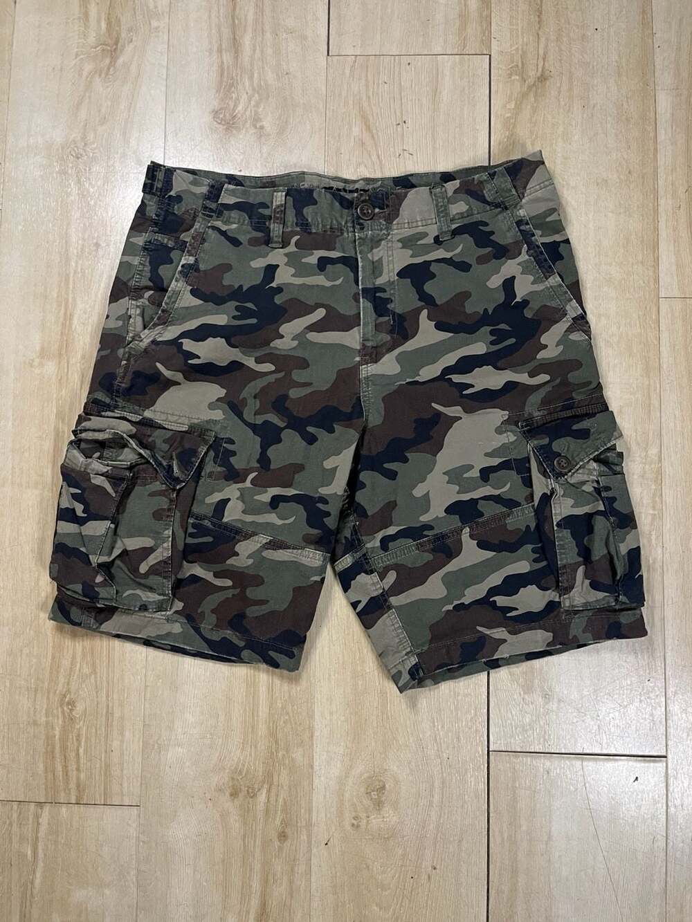 American Eagle Flex Camo Cargo Shorts